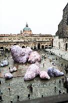 Giant Rocks Arrive in Piazza Maggiore - Bologna