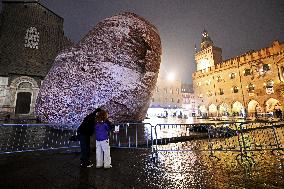 Giant Rocks Arrive in Piazza Maggiore - Bologna