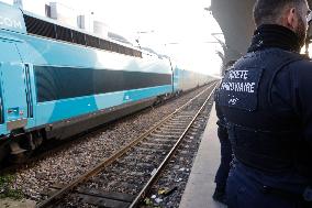SNCF Illustration de la Police Ferroviaire a la Gare de Lyon
