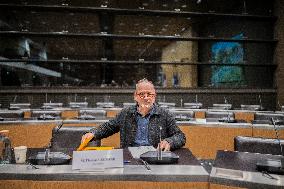 Hearing on Public Broadcasting Neutrality Held - Paris