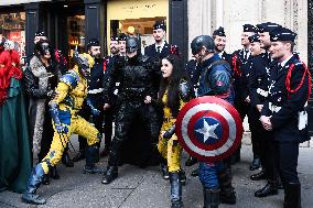Motorcycle Police Distribute Gifts To Orphans - Paris