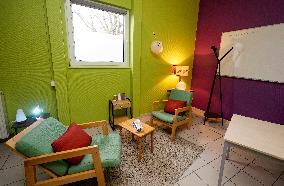 Jean-Pierre Farandou Visits To EPIDE - Margny-les-Compiegne