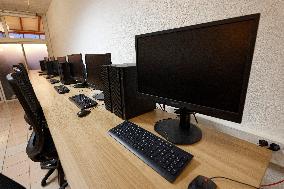 Jean-Pierre Farandou Visits To EPIDE - Margny-les-Compiegne