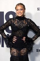 Is This Thing On Premiere - LA