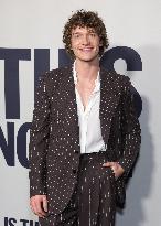 Is This Thing On Premiere - LA