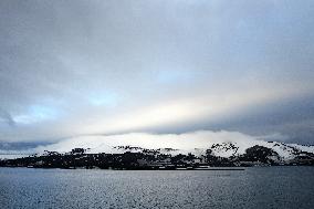 World's Giant Glaciers Could Disappear By 2050 - Antarctica