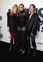 Is This Thing On Premiere - LA