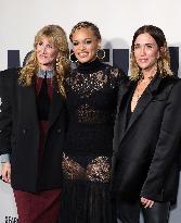 Is This Thing On Premiere - LA