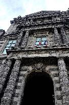 Illustrations - Louvre Museum - Paris