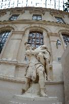 Illustrations - Louvre Museum - Paris