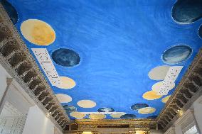 Illustrations - Louvre Museum - Paris