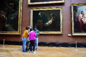 Illustrations - Louvre Museum - Paris