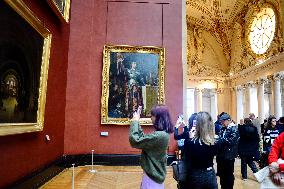 Illustrations - Louvre Museum - Paris