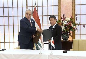 Japan-Tajikistan talks