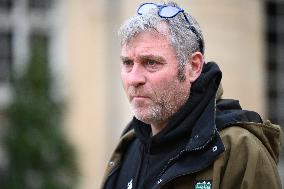 Confederation Paysanne General Secretary at the Hotel Matignon - Paris