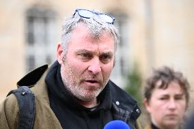 Confederation Paysanne General Secretary at the Hotel Matignon - Paris