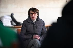 French Minister of Agriculture Visits A Farm - Yvelines