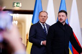 Ukrainian President Volodymyr Zelensky visits Warsaw  Poland