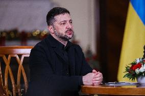 Ukrainian President Volodymyr Zelensky visits Warsaw  Poland