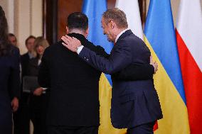 Ukrainian President Volodymyr Zelensky visits Warsaw  Poland