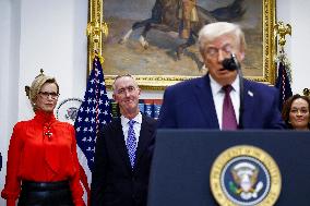 President Trump delivers remarks on lowering the prices of drugs and pharmaceuticals