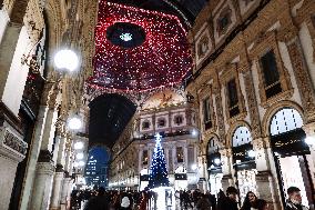Christmas Atmosphere With Lights In Milan - Italy