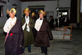 Burang Gutu Eve Celebration - Xizang