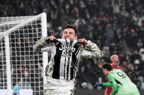 Serie A - Juventus v Roma