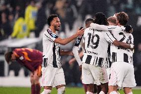 Serie A - Juventus v Roma