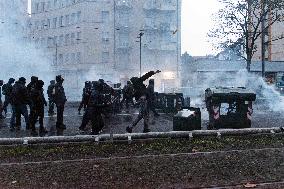 Protest Aska Non Si Chiude In Torino - Italy