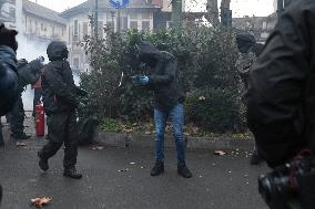 Protest Aska Non Si Chiude In Torino - Italy