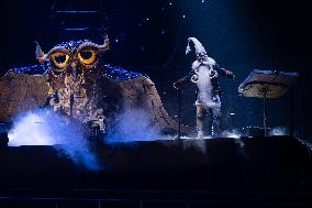 Premiere of Gi-Ga Gantische Christmas Show - Rotterdam