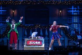 Premiere of Gi-Ga Gantische Christmas Show - Rotterdam