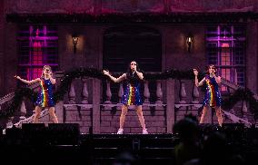 Premiere of Gi-Ga Gantische Christmas Show - Rotterdam