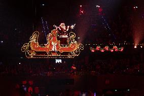 Premiere of Gi-Ga Gantische Christmas Show - Rotterdam
