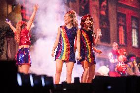 Premiere of Gi-Ga Gantische Christmas Show - Rotterdam