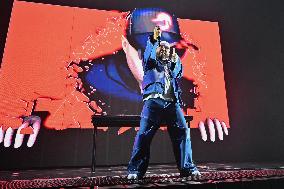 DJ Bens Performs at the Defense Arena - Paris