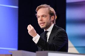 Charles Alloncle On Dimanche En Politique - Paris