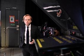 Charles Alloncle On Dimanche En Politique - Paris