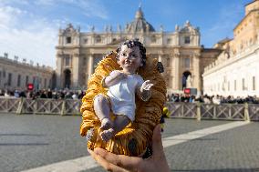 Baby Jesus Figurines During The Angelus Prayer - Vatican