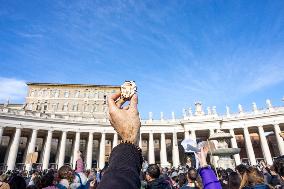 Baby Jesus Figurines During The Angelus Prayer - Vatican