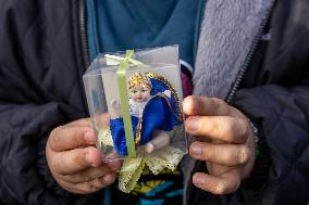 Baby Jesus Figurines During The Angelus Prayer - Vatican