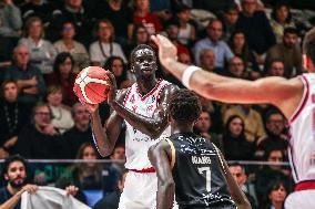 BASKET - Serie A - Una Hotels Reggio Emilia vs Dolomiti Energia Trentino