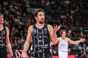 BASKET - Serie A - Una Hotels Reggio Emilia vs Dolomiti Energia Trentino