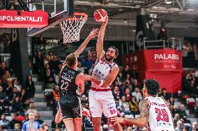 BASKET - Serie A - Una Hotels Reggio Emilia vs Dolomiti Energia Trentino