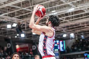 BASKET - Serie A - Una Hotels Reggio Emilia vs Dolomiti Energia Trentino