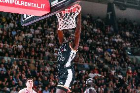 BASKET - Serie A - Una Hotels Reggio Emilia vs Dolomiti Energia Trentino