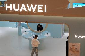 HUAWEI