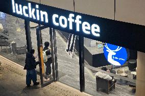 Luckin Coffee