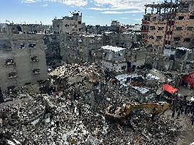 Search Continues for Bodies Under Rubble - Gaza